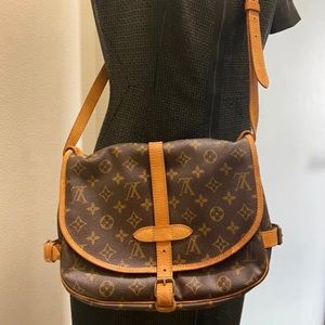 Authentic Louis Vuitton Monogram Saumur 30